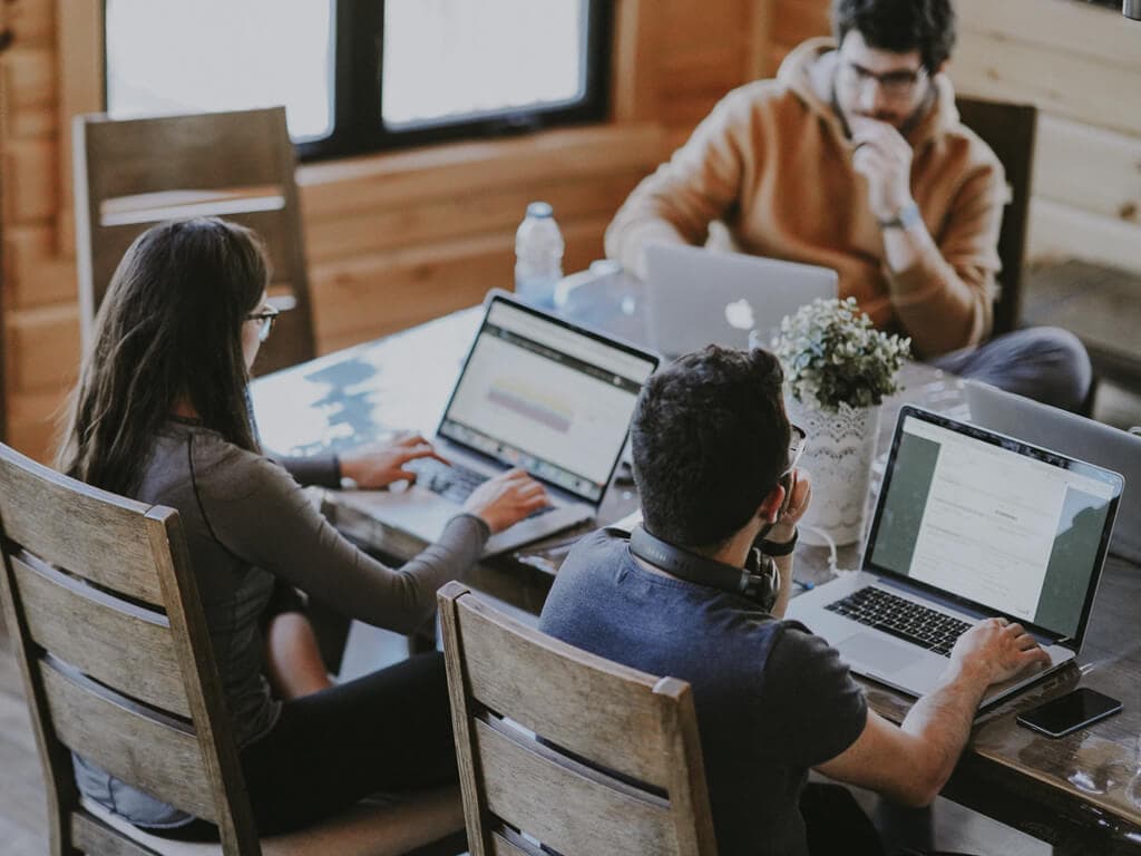 Possimus soluta ut id suscipit ea ut. In quo quia et soluta libero sit sint.